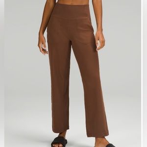 New Lululemon Wide Leg Alligns in Roasted Brown